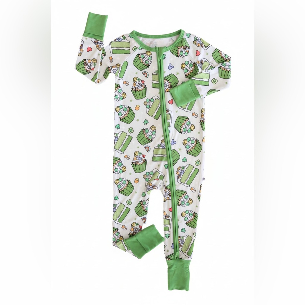 Caden Lane Shamrock Sweets Convertible Zip Romper Size 0-3 Months New Bamboo